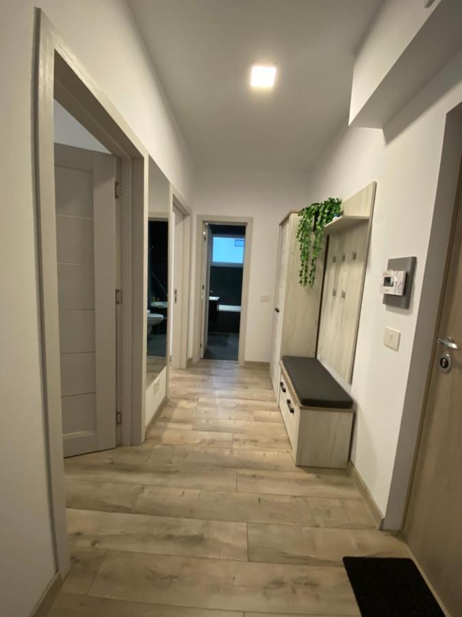 Rose Luxury Apartment Oradea - Felix Extérieur photo